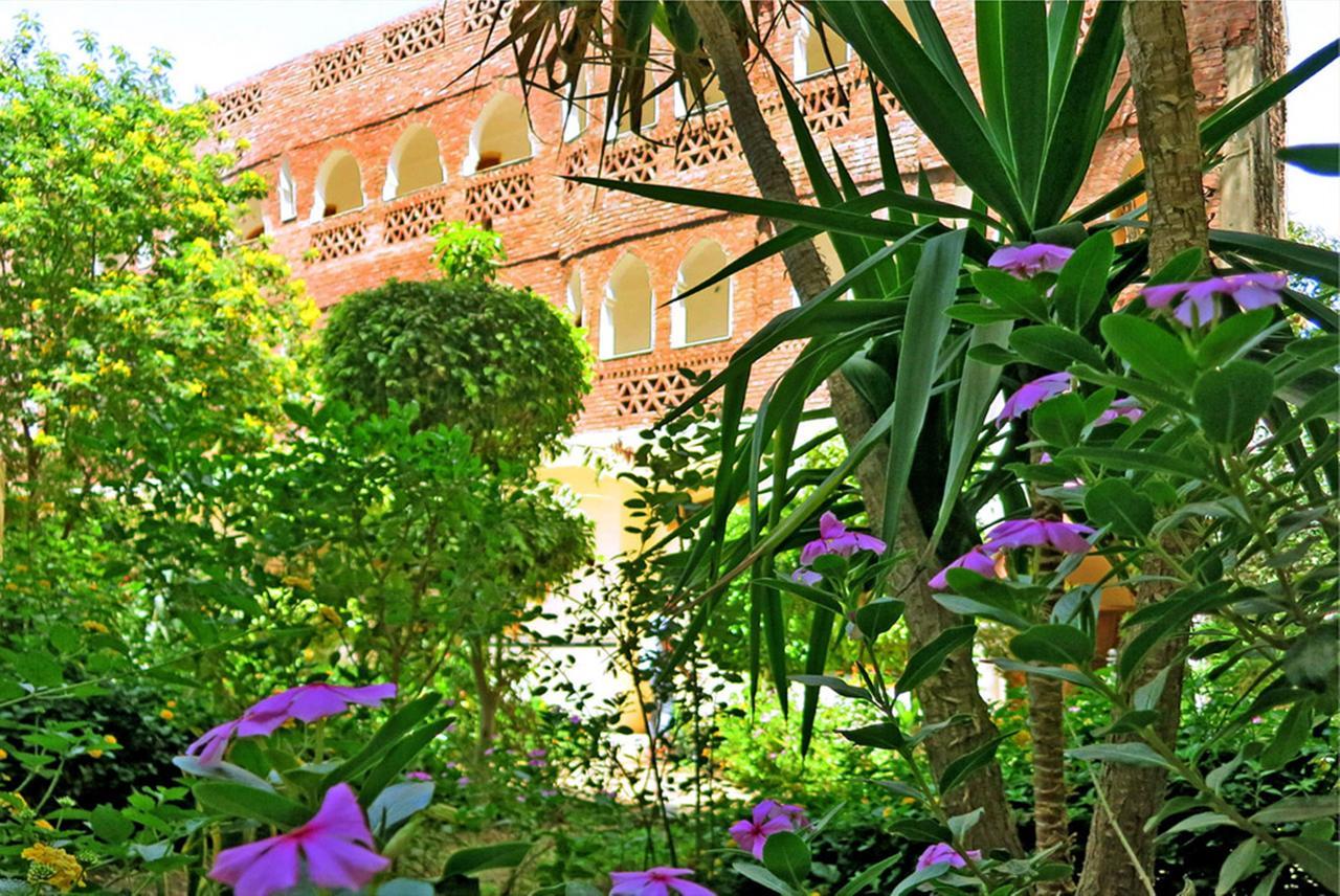 Sheherazade Szálloda Luxor